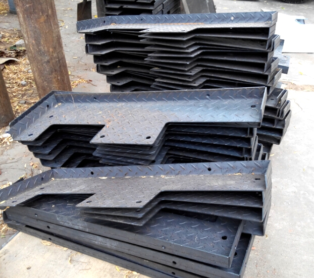 加工中如何确定合适的穿刺点